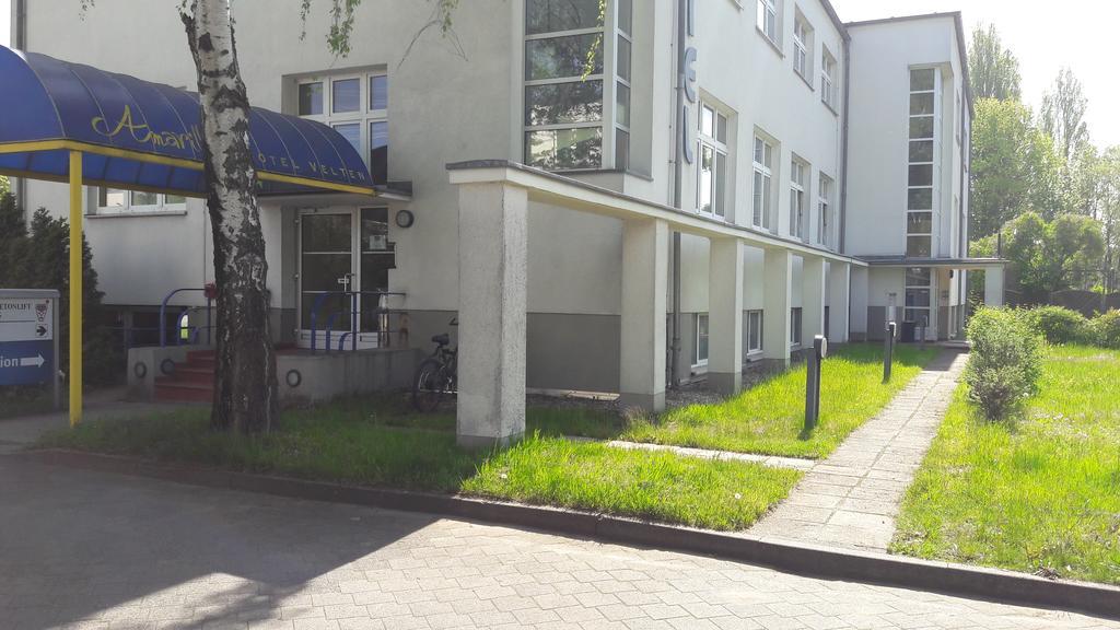 Amarillo Hotel Velten Eksteriør billede